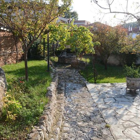 Giorgos' & Noula'S Cottage In Desfina Village- Near Delphi Exterior foto